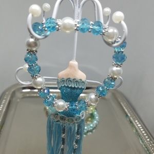 8mm pearls and light blue beads